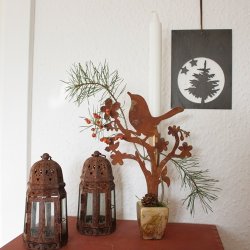 Oph�ng med grantr�, brun metal