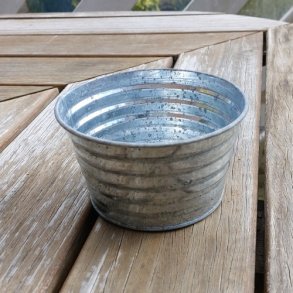 Zinkskl med riller, 11 cm