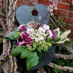 Hjerteformet metaldse med lg