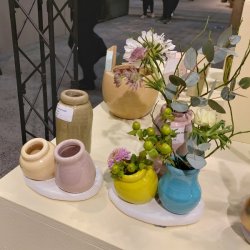 Vaser p fad, friske farver