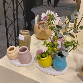 Vaser p fad, friske farver