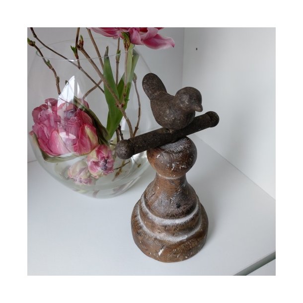 Figur fugl p� tr�